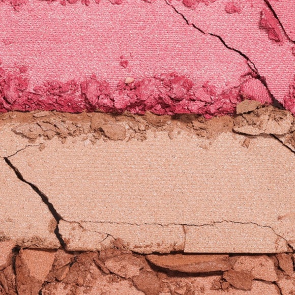 HOST PICK !!!!!!!BNIB SEALED WANDER BEAUTY RIVIERA BLUSH AND BRONZER PALETTE - Picture 7 of 10